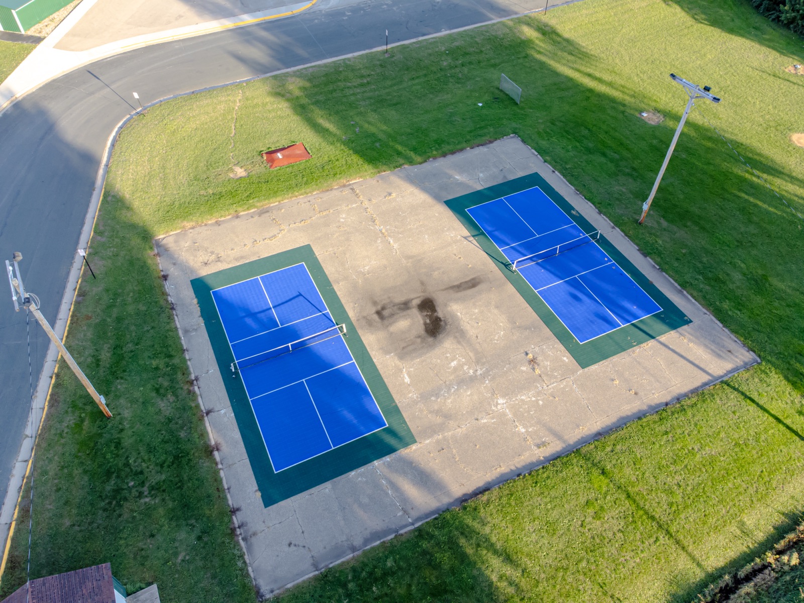 Representative outdoor pickleball court image for Gyro Park, Cranbrook