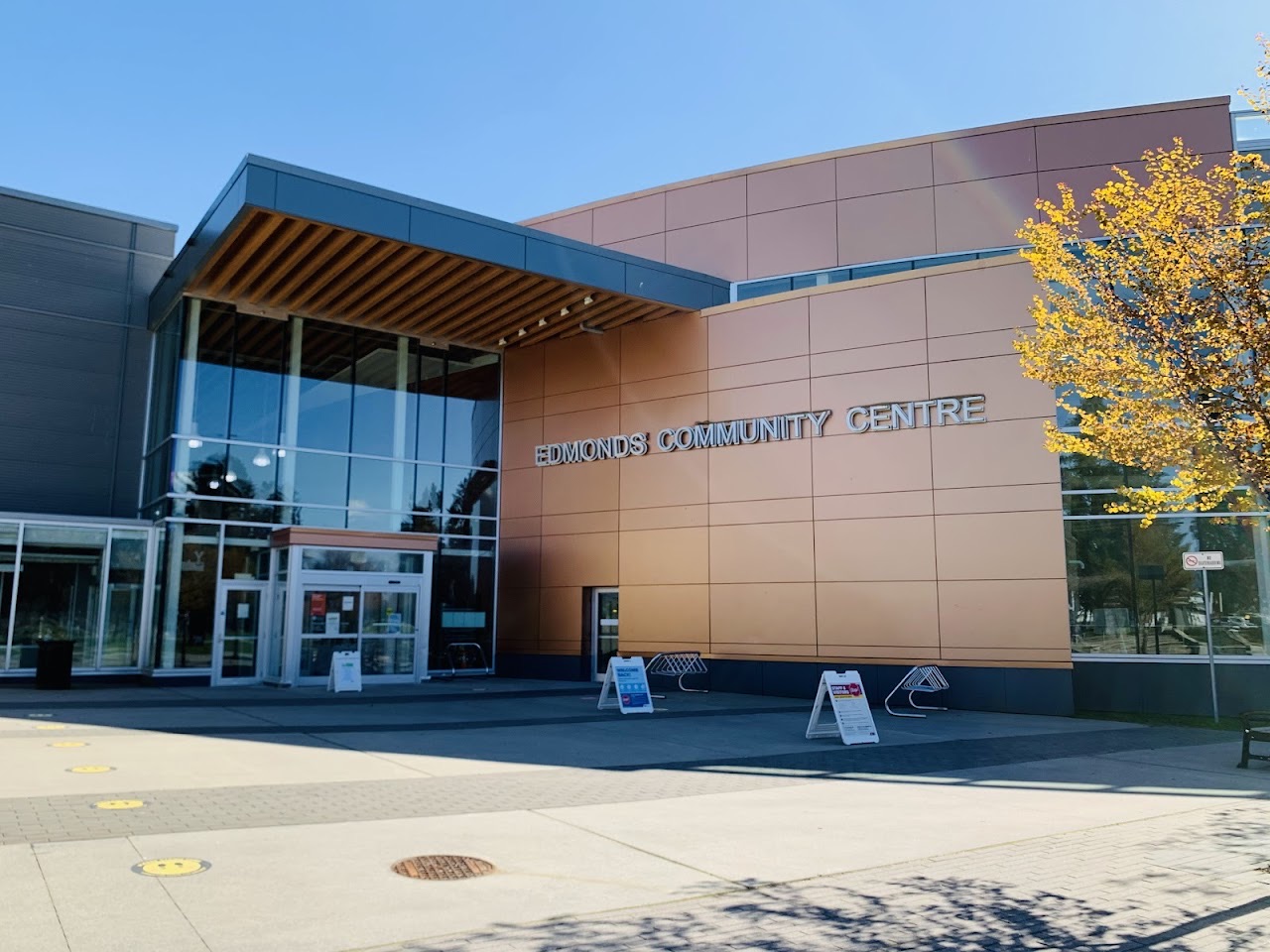 Edmonds Community Centre, Burnaby — additional view via Google Maps