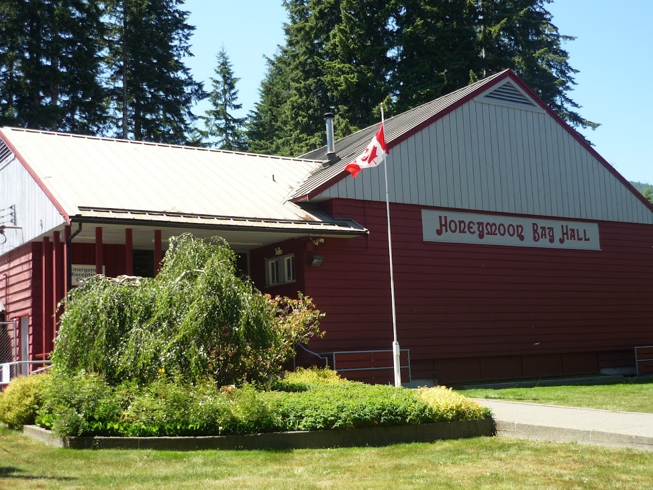 Honeymoon Bay Community Hall, Honeymoon Bay — photo via Google Maps