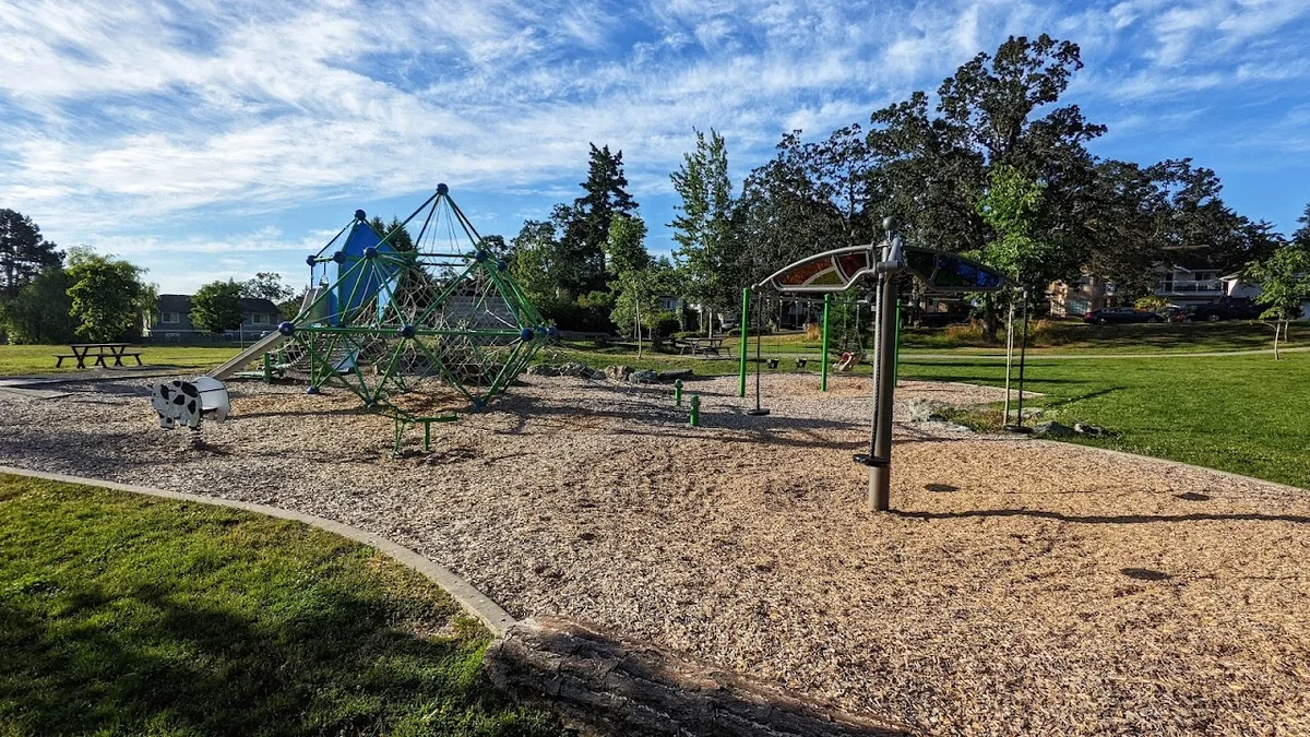 Rosedale Park, Victoria — photo via Google Maps