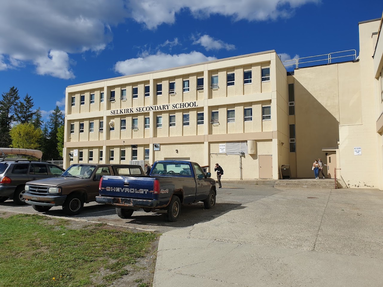 Selkirk Secondary School, Kimberley — photo via Google Maps