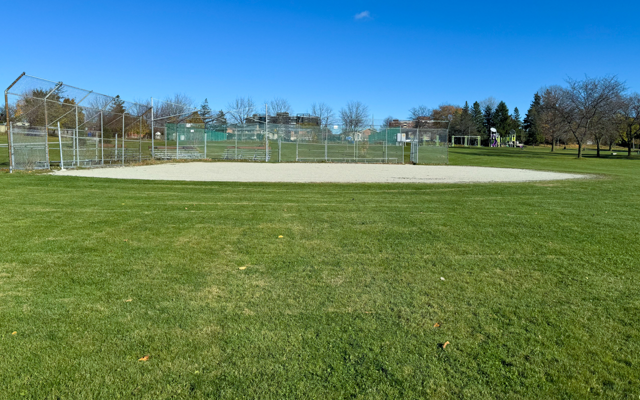 Pickleball play at Hullmar Park, Toronto (1)