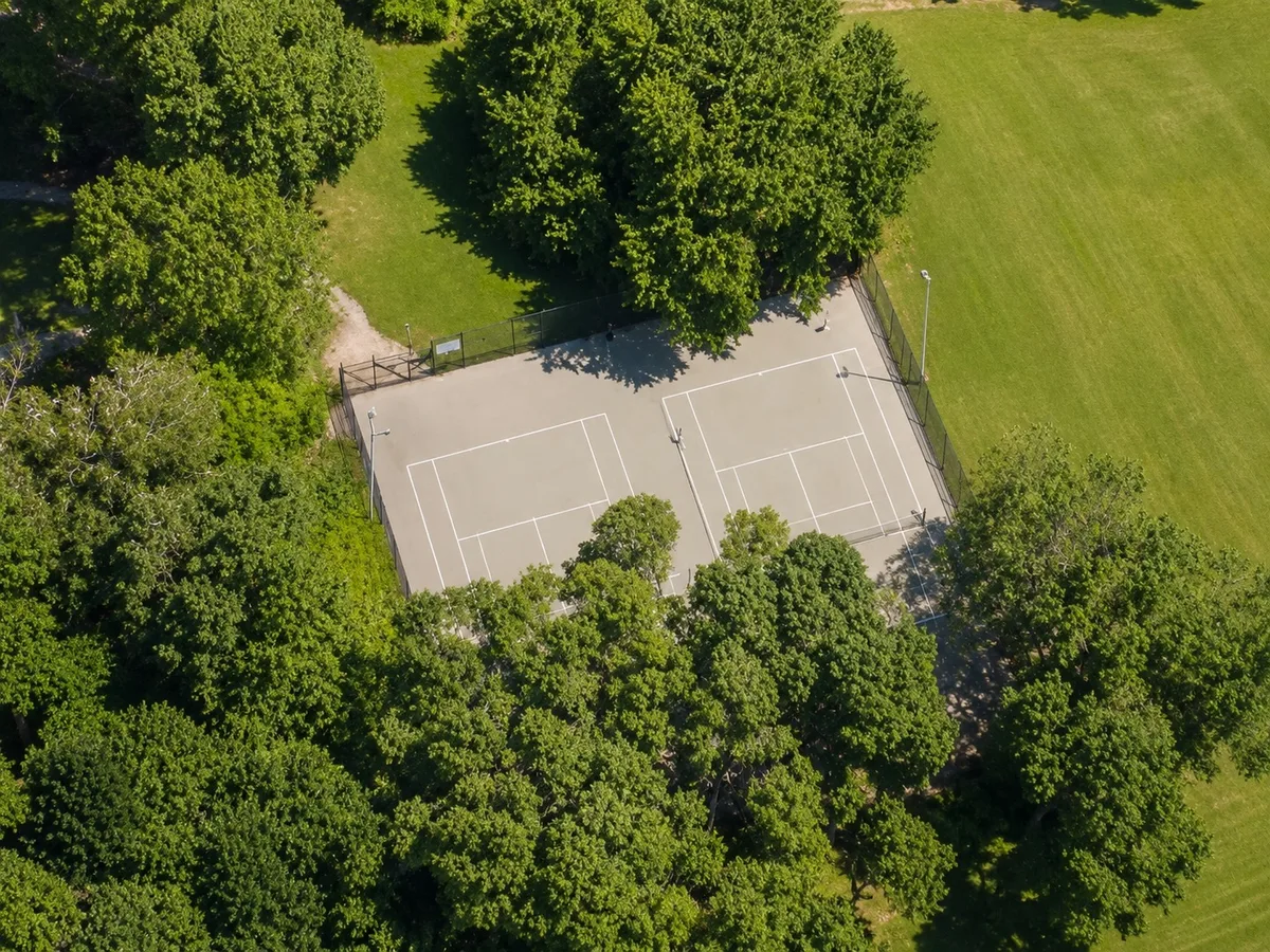 Outdoor pickleball courts at Jeff Healey Park — empty court overview, Toronto