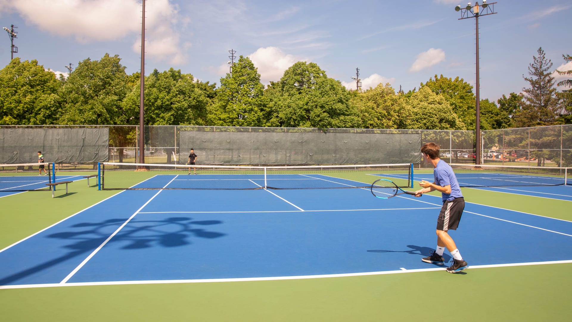 Parc Louis-Riel outdoor tennis courts — City of Montreal facility photo