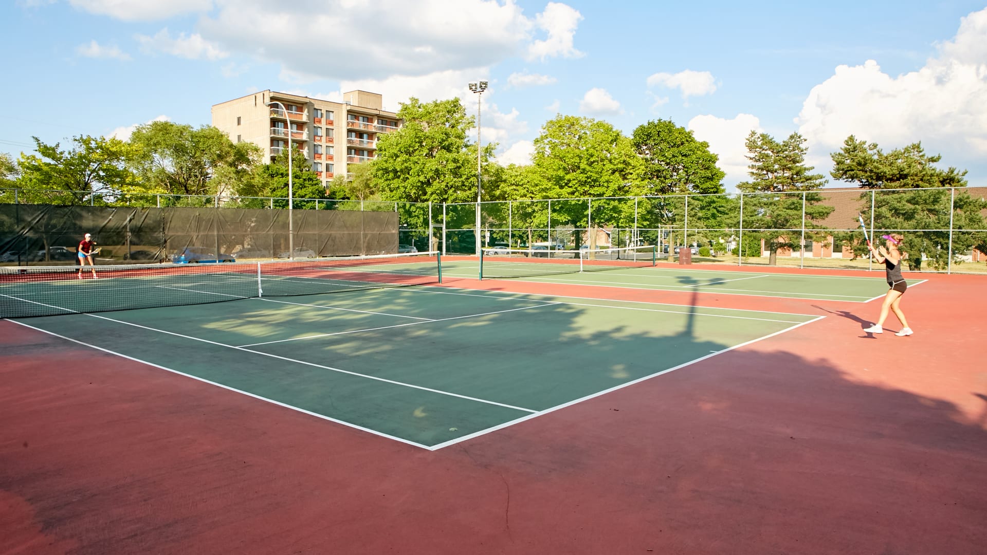 Parc Lucie-Bruneau tennis courts — City of Montreal facility photo