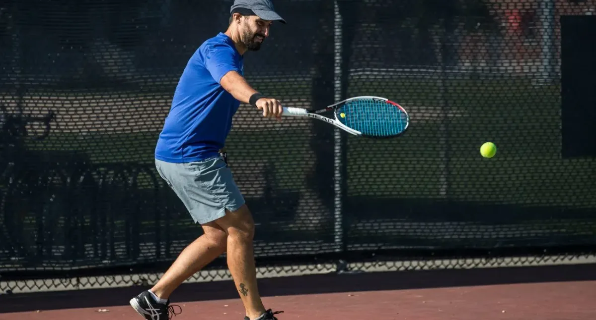 Parc Sainte-Bernadette outdoor tennis courts — City of Montreal facility photo