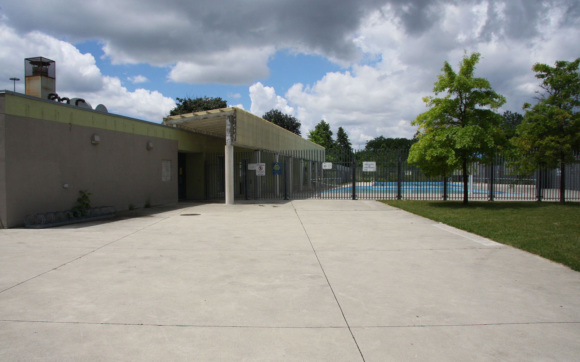Outdoor pickleball courts at Pine Point Park — City of Toronto park facility