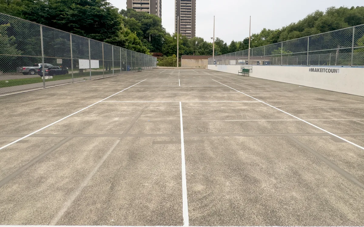 Outdoor courts at Ramsden Park — City of Toronto park facility