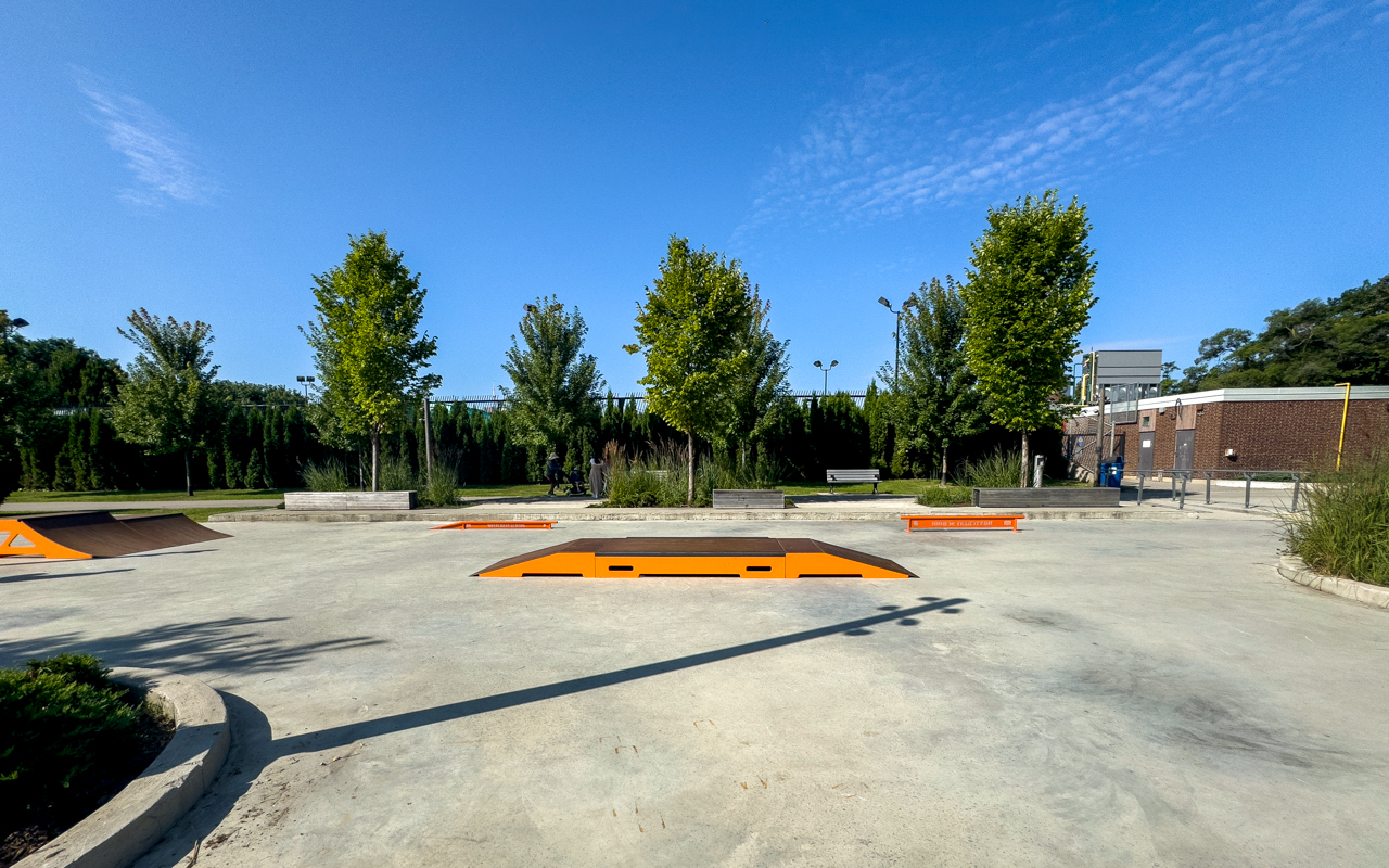 Pickleball play at Riverdale Park East, Toronto (1)